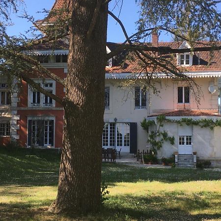 Bed and Breakfast Manoir De L'Epine Saint-Severin Экстерьер фото