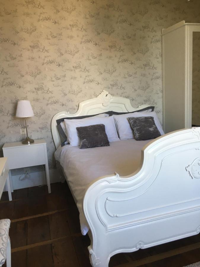 Bed and Breakfast Manoir De L'Epine Saint-Severin Экстерьер фото
